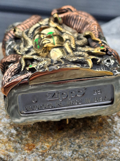 Zippo - Medusa Jacket Queen Crying - Asia Modell