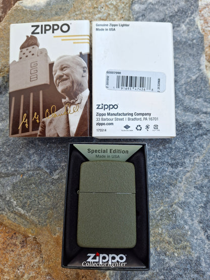 Zippo - Founder´s Day 2026 Green Crackle - 60007990