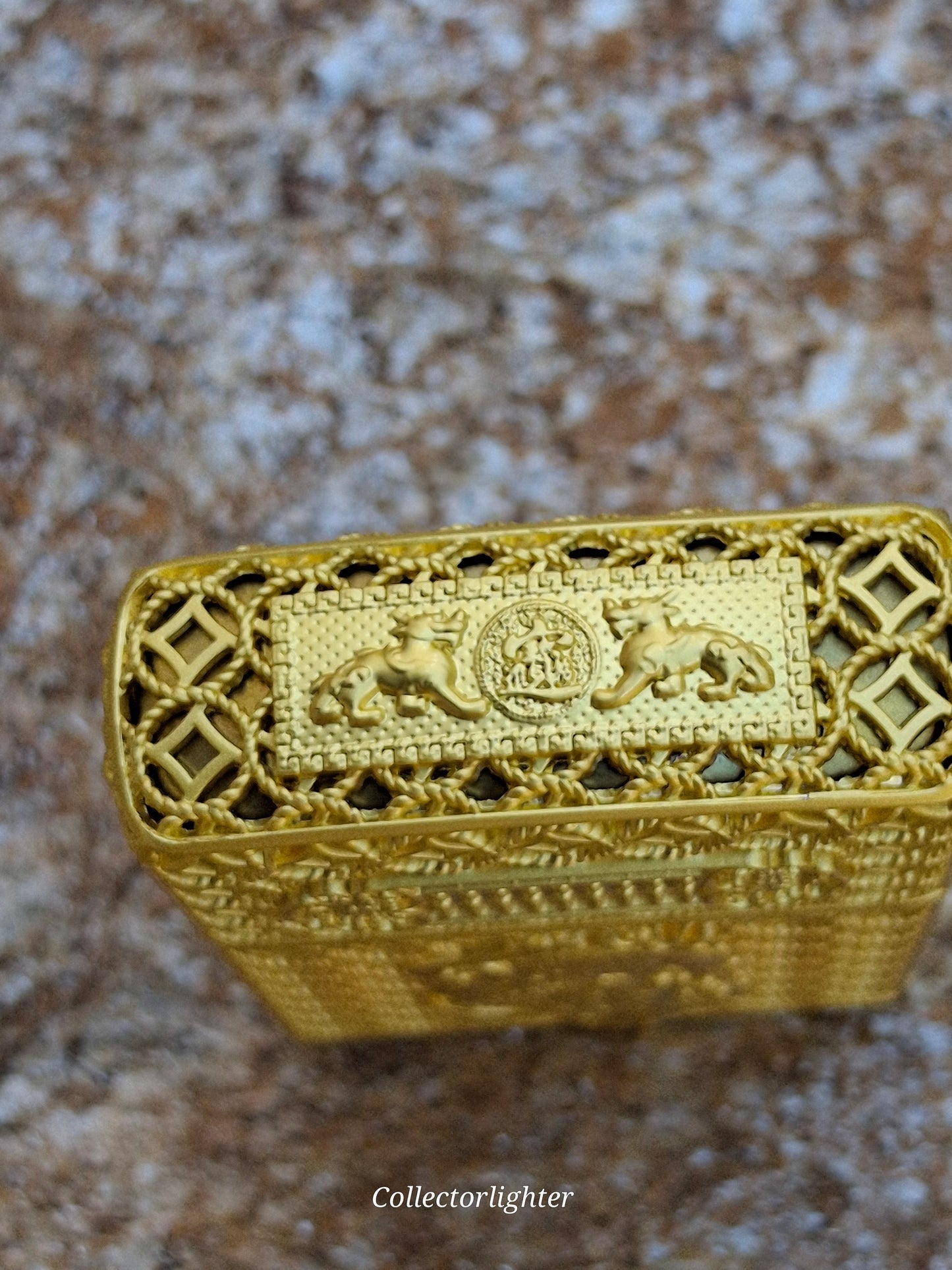 Zippo - Gold Pixu Fortune of Luck - Asia Modell