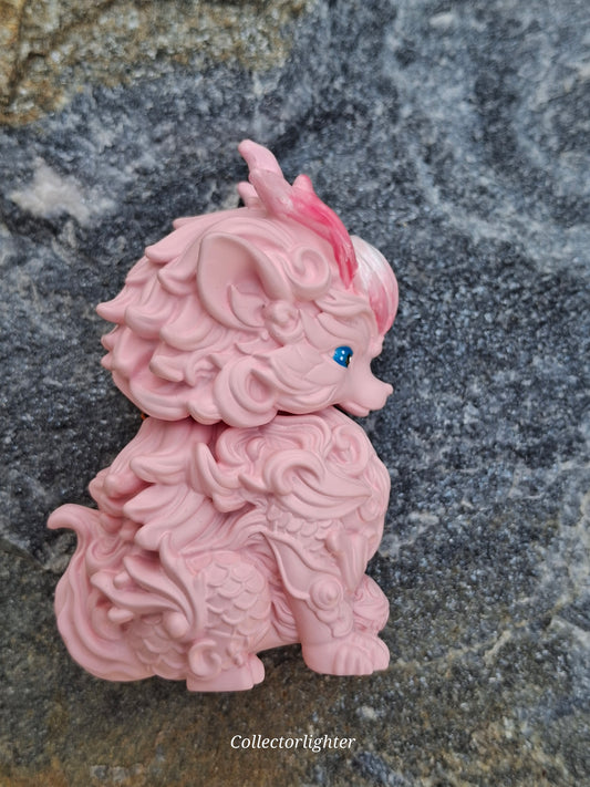 Zippo - Mythical Beast Qilin Pink - Slim Line - Asia Modell