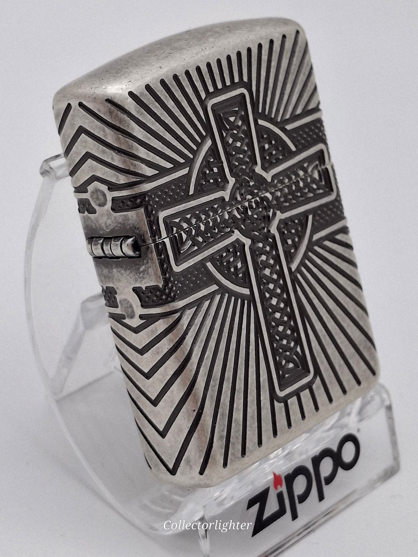 Zippo - Celtic Cross 360° Multi Cut Engrave - Armor Case 60004304
