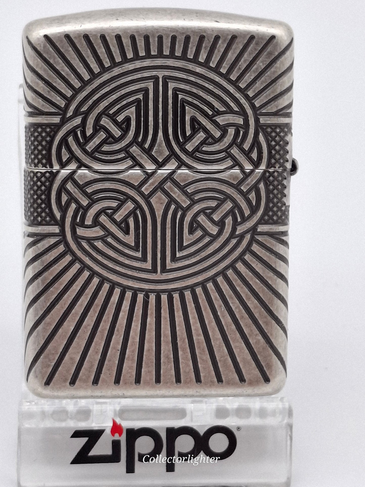 Zippo - Celtic Cross 360° Multi Cut Engrave - Armor Case 60004304