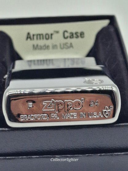 Bodenprägung des Zippo Chrome poliert Flame Armor Case 60007335 mit Zippo-Logo und Armor-Symbol
