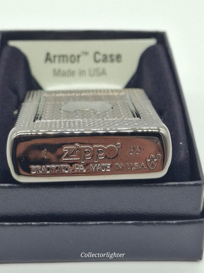 Bodenprägung des Zippo Pattern Design Flame Armor Case 60006596 mit Zippo-Logo und Armor-Symbol