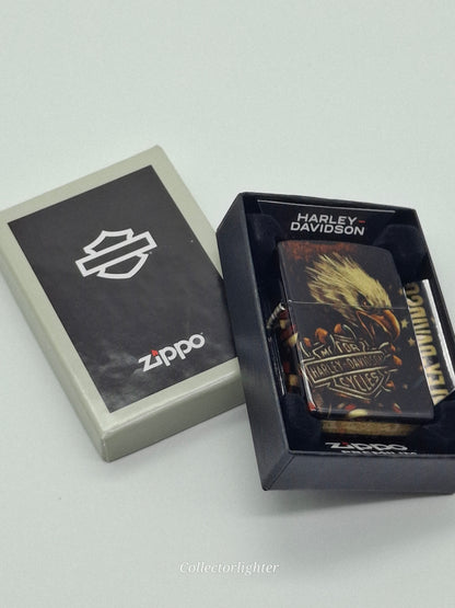  Zippo Harley Davidson Limited Edition 2026 60007745 in geöffneter Originalschachtel mit danebenliegendem Deckel