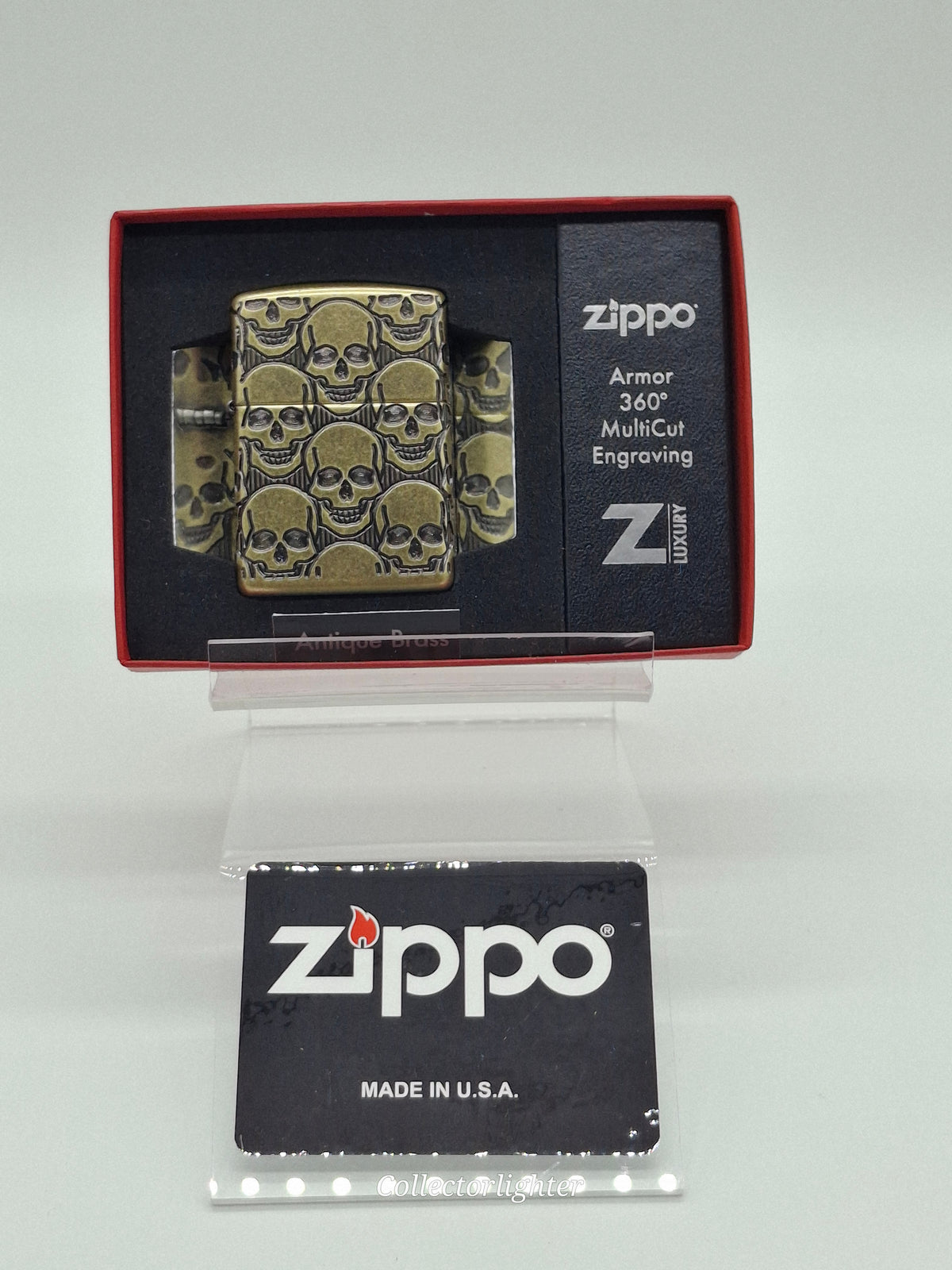 Zippo Single Vehicle Display 2000458 mit einer großen Feuerzeugverpackung als Anwendungsbeispiel, Feuerzeug nicht enthalten